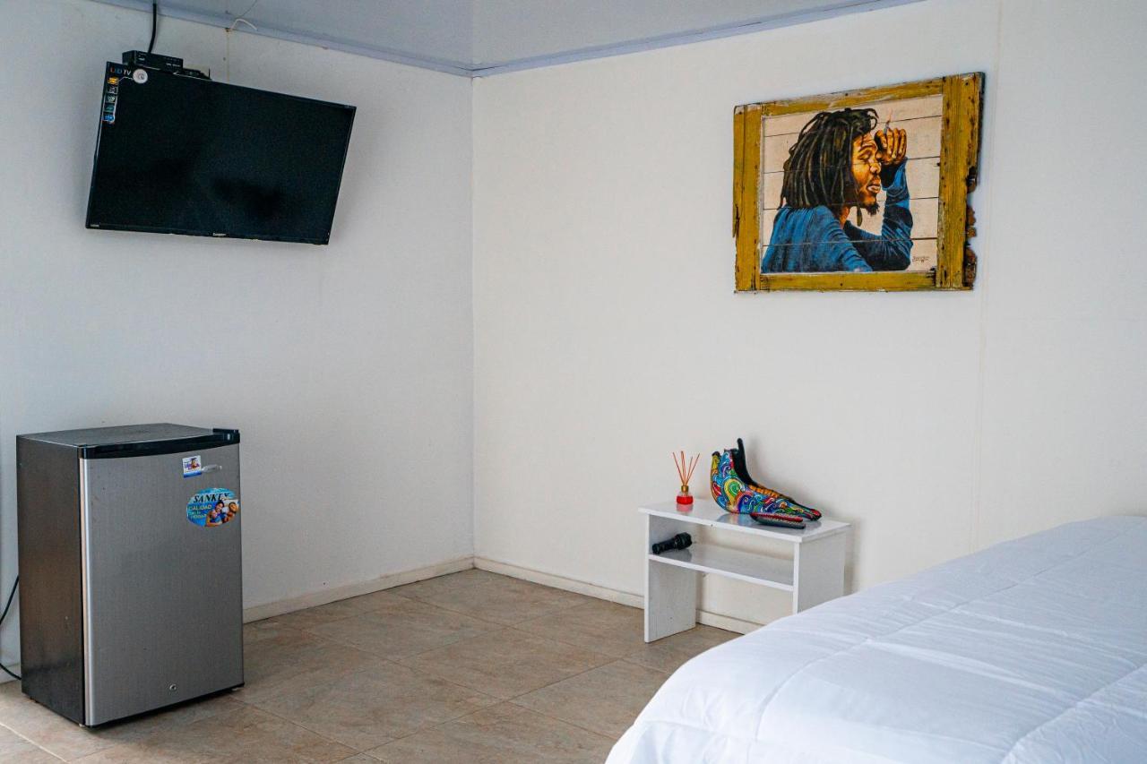 Salt Wata Aparthotel Fresh Water Bay Екстериор снимка
